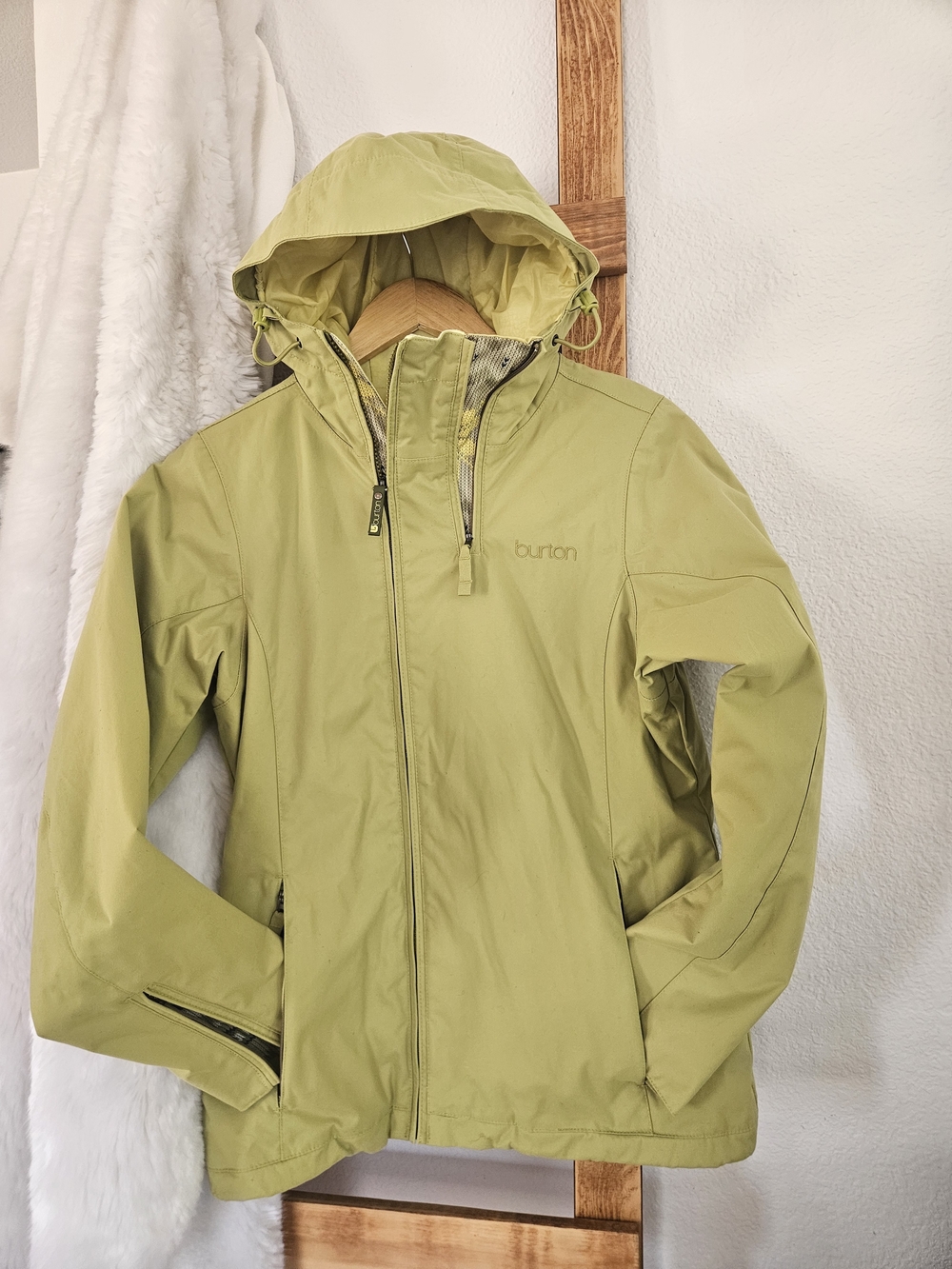Burton Dryride Lime Green Snowboard Ski Jacket - Size Small